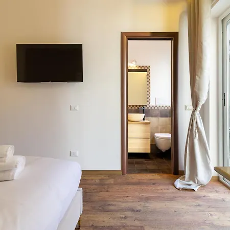 San Damaso Vatican 4* Roma