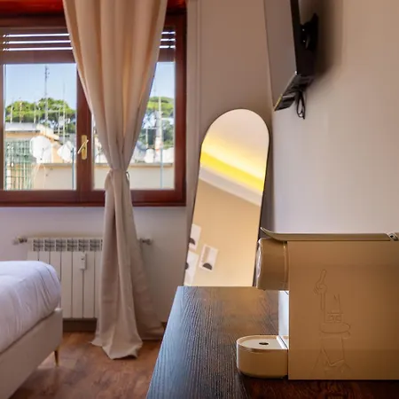 San Damaso Vatican Affittacamere 4*